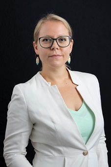Caroline Heller